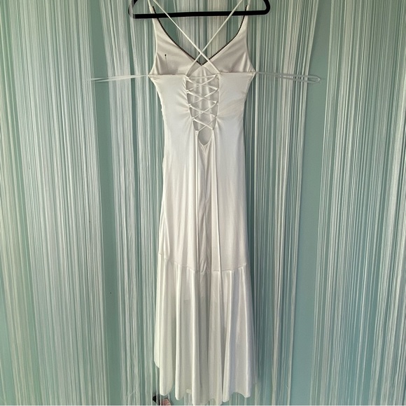White Satin Spaghetti Strap Maxi Dress NWT - Picture 2 of 16